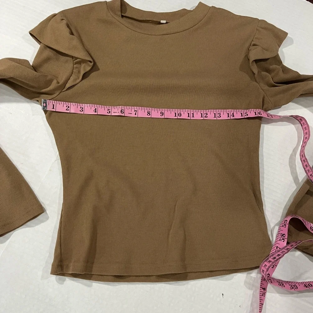 LONG SLEEVE RIBBED RUFFLE DETAIL TOP (847) - Picture 4 of 12